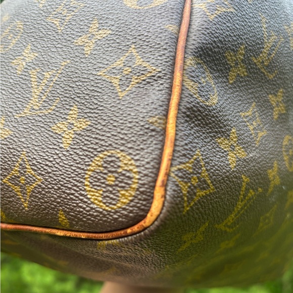 Louis Vuitton Brown Monogram Travel Bag - Picture 11 of 14